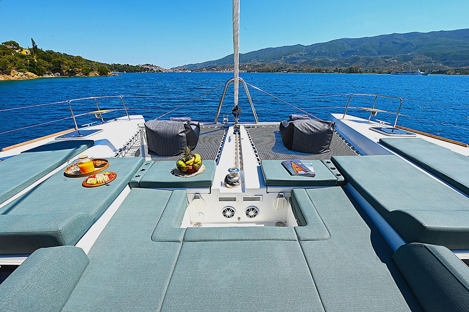 Ace of Hearts - 52 ft crewed catamaran